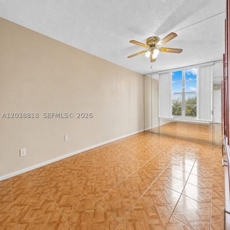 Winston Towers 300, 230 174th St #404, Sunny Isles Beach, Florida 33160, image 2