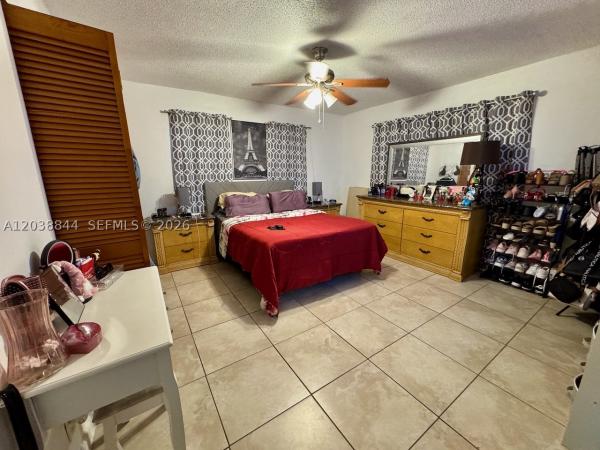 Venetian Gardens, 15940 NW 37th Pl, Miami Gardens, Florida 33054, image 2