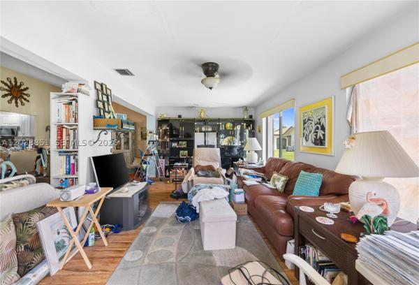 The Meadows Of Crystal Lake, 2065 SW 17th Dr, Deerfield Beach, Florida 33442, image 2