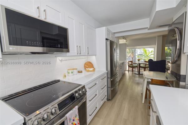 Alca, 5838 SW 74th Ter #317, South Miami, Florida 33143, image 2