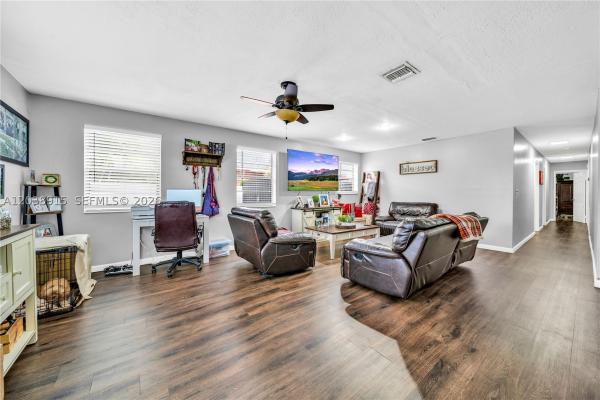 Hialeah Residential, 875 E 29th St #1, Hialeah, Florida 33013, image 3