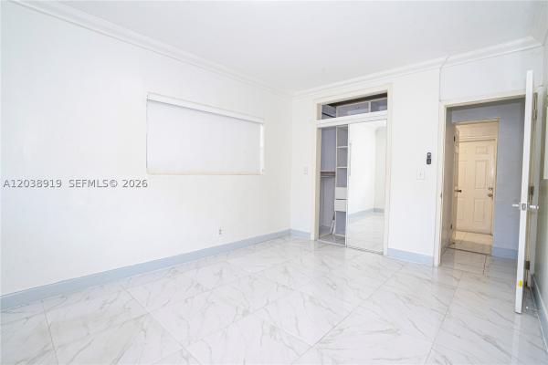 Beach Plaza, 16990 NE 5th Ct #1, North Miami Beach, Florida 33162, image 2