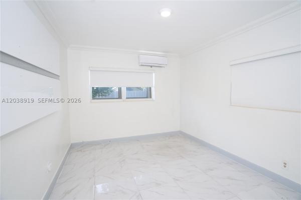 Beach Plaza, 16990 NE 5th Ct #1, North Miami Beach, Florida 33162, image 2