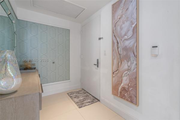 Icon Brickell Tower 1, 475 Brickell Ave #4315, Miami, Florida 33131, image 2