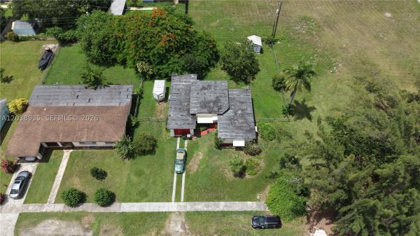 Downer Palms, 27 NW 18th St, Homestead, Florida 33030, image 2
