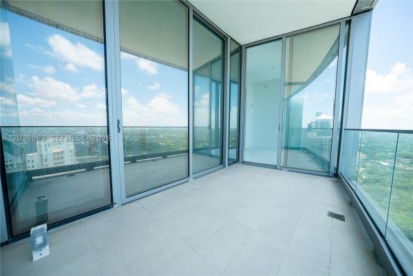 Una Residences, 175 SE 25th Rd #2703, Miami, Florida 33129, image 1