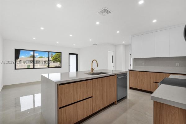 Realsite Estates, 18510 NW 42nd Pl, Miami Gardens, Florida 33055, image 2