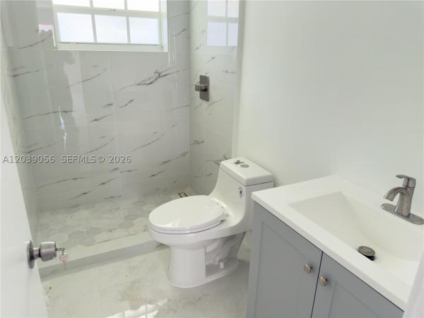 Fulford By The Sea, 2191 NE 167th St #5, North Miami Beach, Florida 33162, image 2