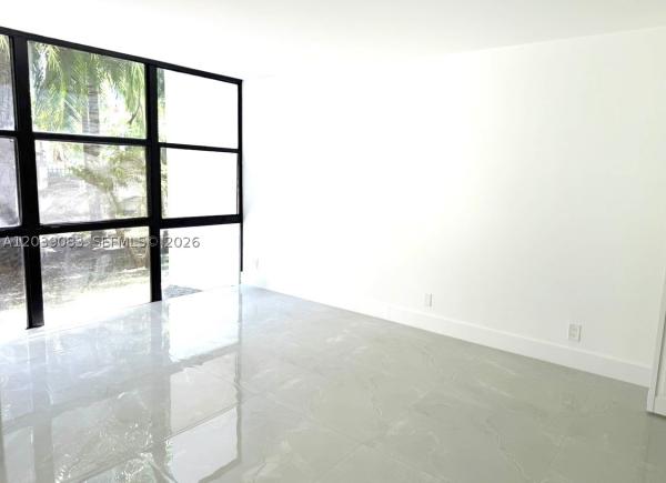 Plaza Of The Americas, 16909 N Bay Rd #116, Sunny Isles Beach, Florida 33160, image 1