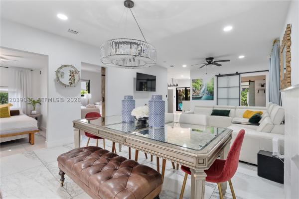 Royal Palm Gardens, 8280 NE 1st Pl, Miami, Florida 33138, image 2