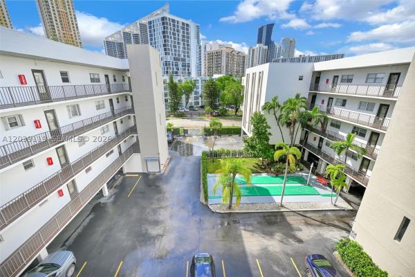 Le Cartier, 201 178th Dr #537, Sunny Isles Beach, Florida 33160, image 3