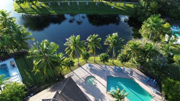 Reflections, 11281 Reveille Rd, Cooper City, Florida 33026, image 3