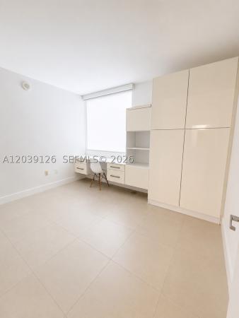 Mint At Riverfront, 92 SW 3rd St #503, Miami, Florida 33130, image 2