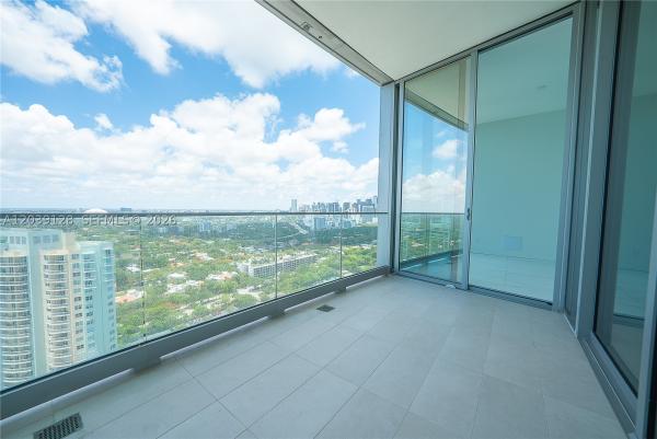 Miami, Florida 33129, image 2