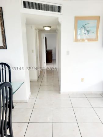 1300 NE Miami Gardens Dr #720E, Unincorporated Dade County, Florida 33179, image 2