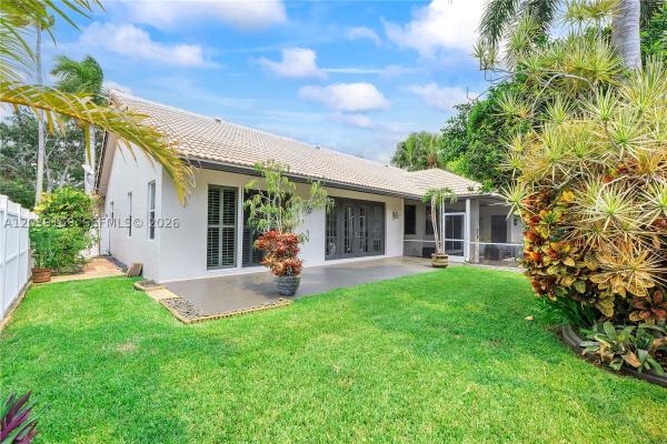 Malibu Pointe At Silver Lakes, 1522 NW 182nd Way, Pembroke Pines, Florida 33029, image 1