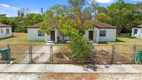 10532 SW 182nd St, Unincorporated Dade County, Florida 33157, image 1