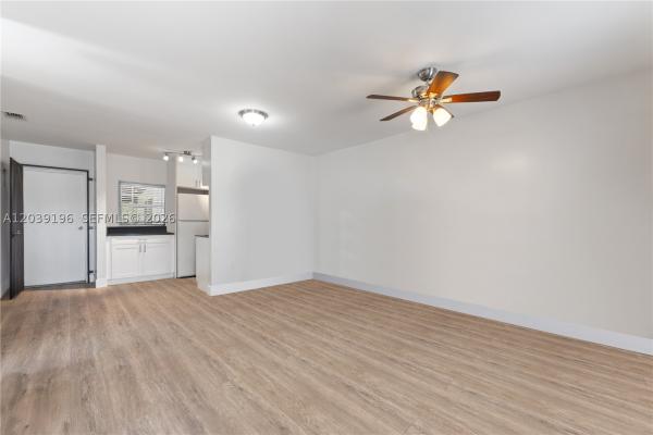 10532 SW 182nd St, Unincorporated Dade County, Florida 33157, image 2