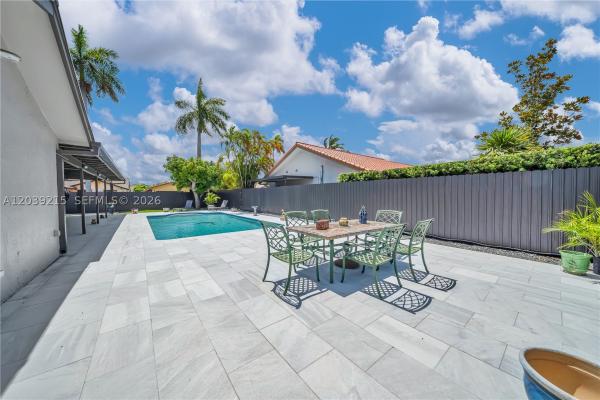 13931 SW 22nd St, Unincorporated Dade County, Florida 33175, image 3