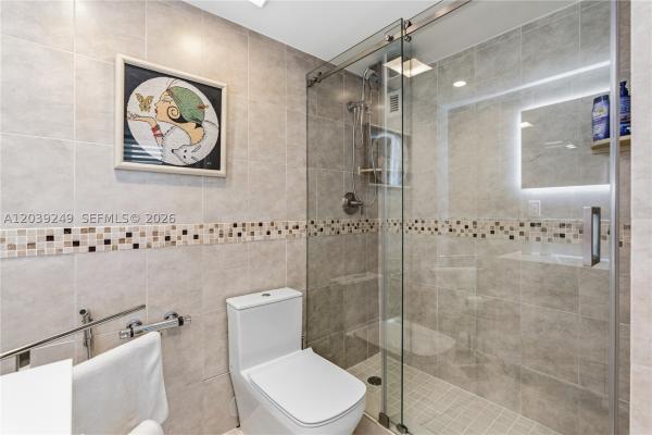 The Residences On Hollywood Beach, 3001 S Ocean Dr #1023, Hollywood, Florida 33019, image 2
