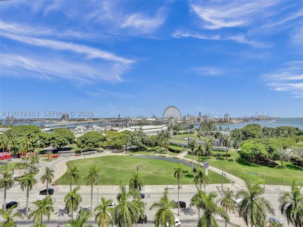 Vizcayne North, 244 Biscayne Blvd #3409, Miami, Florida 33132, image 3