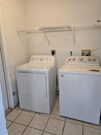 Washington Park, 2581 NW 15th Ct, Fort Lauderdale, Florida 33311, image 2