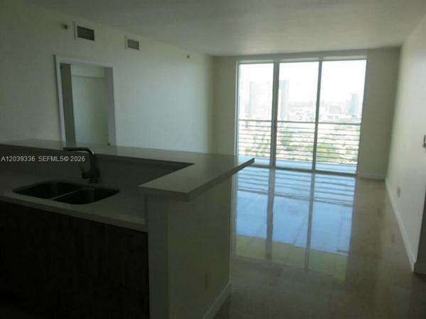 One Miami West, 325 S Biscayne Blvd #4122, Miami, Florida 33131, image 1