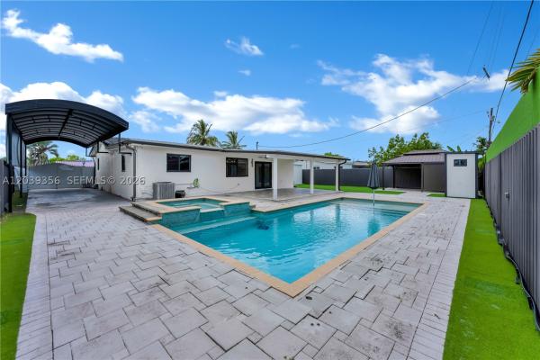 2914 SW 103rd Ct, Unincorporated Dade County, Florida 33165, image 1