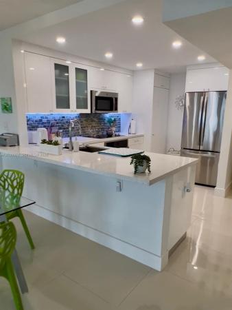 Brickell Place, 1901 Brickell Ave #B2405, Miami, Florida 33129, image 1