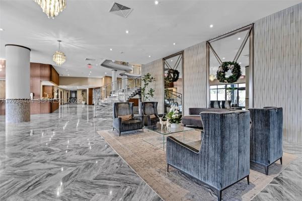 The Carriage House, 5401 Collins Ave #813, Miami Beach, Florida 33140, image 2