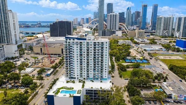 1800 Biscayne Plaza, 275 NE 18th St #504, Miami, Florida 33132, image 1