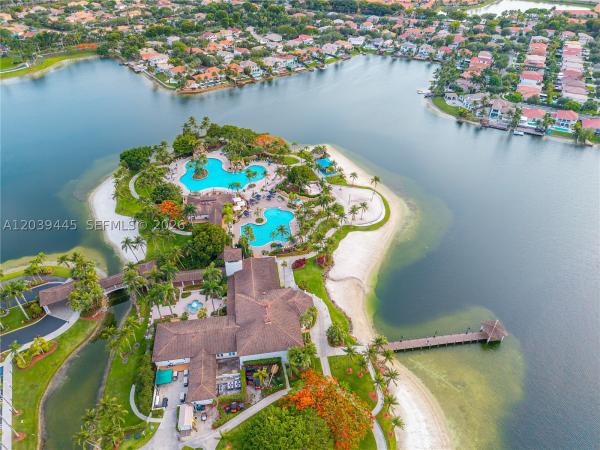 Captiva At Doral Isles, 10750 NW 66th St #504, Doral, Florida 33178, image 2