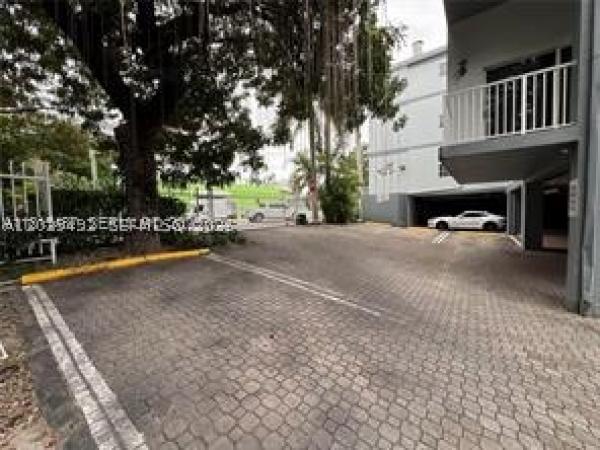 Bird Grove, 2734 Bird Ave #114, Miami, Florida 33133, image 2