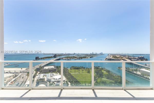 Ten Museum Park Residential, 1040 Biscayne Blvd #3101, Miami, Florida 33132, image 1