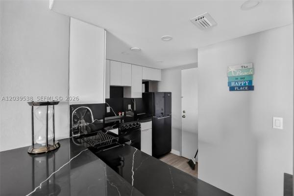 South Bay Club, 800 West Ave #533, Miami Beach, Florida 33139, image 2
