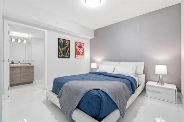 400 Sunny Isles East, 400 Sunny Isles Blvd #1817, Sunny Isles Beach, Florida 33160, image 1