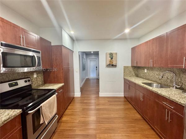 Driftwood Estates, 3010 N 73rd Ave, Hollywood, Florida 33024, image 2