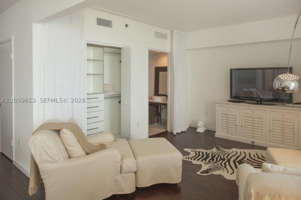 Icon Brickell Tower 1, 465 Brickell Ave #4703, Miami, Florida 33131, image 2