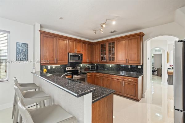 Menorca, 11558 NW 84th St, Doral, Florida 33178, image 3