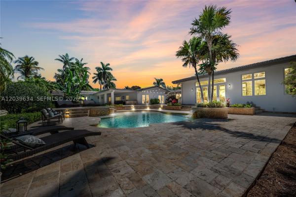Hampshire Heights, 11900 SW 63rd Ave, Pinecrest, Florida 33156, image 3