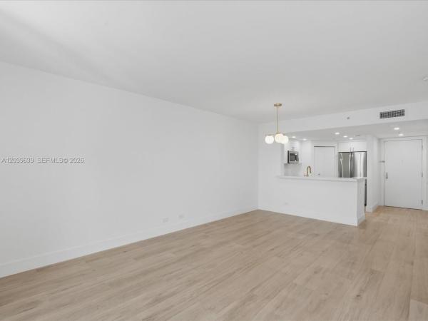 Courvoisier Courts, 701 Brickell Key Blvd #1201, Miami, Florida 33131, image 1