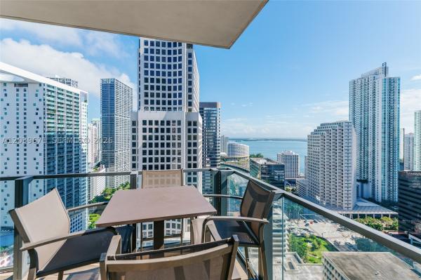 Reach Brickell City Centre, 68 SE 6th St #2601, Miami, Florida 33131, image 2