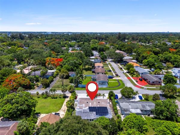 110 NE 152nd St, Unincorporated Dade County, Florida 33162, image 3