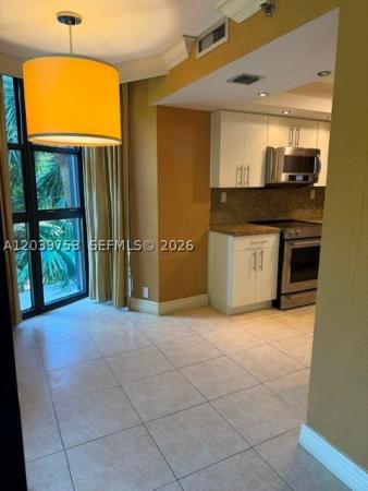2000 Towerside Ter #301, Unincorporated Dade County, Florida 33138, image 1