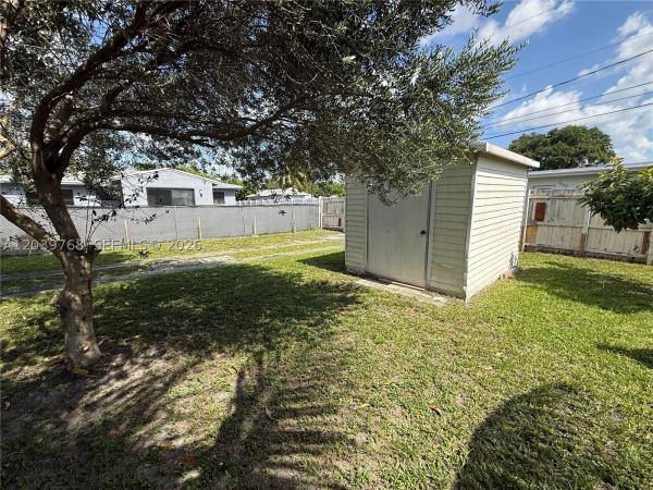 Hollywood Park, 2447 Arthur St, Hollywood, Florida 33020, image 2