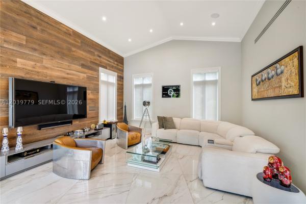 Cocoplum, 165 Paloma Dr, Coral Gables, Florida 33143, image 3