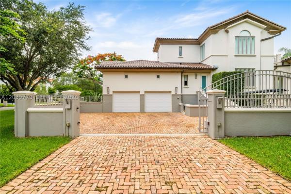 Cocoplum, 165 Paloma Dr, Coral Gables, Florida 33143, image 2