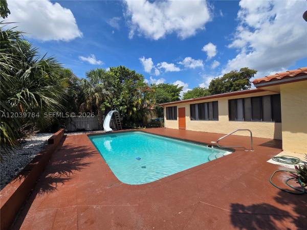 Ramblewood, 1327 NW 87th Ter, Coral Springs, Florida 33071, image 2