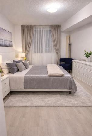 23 Biscayne Bay, 601 NE 23rd St #806, Miami, Florida 33137, image 1