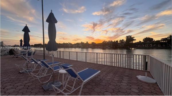 Seacoast 5700, 5700 Collins Ave #3N, Miami Beach, Florida 33140, image 2
